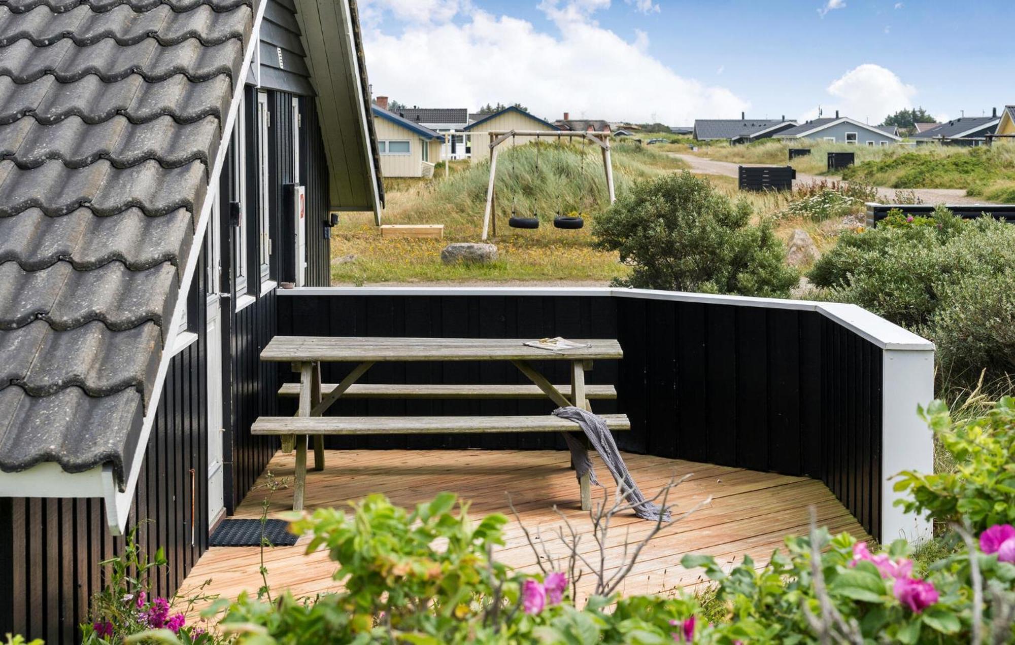Stunning Home In Hvide Sande With Kitchen Bjerregård Esterno foto